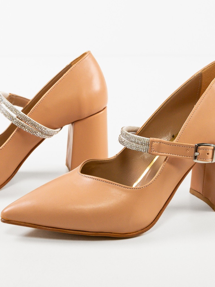Pantofi cu toc Gernyb Bej