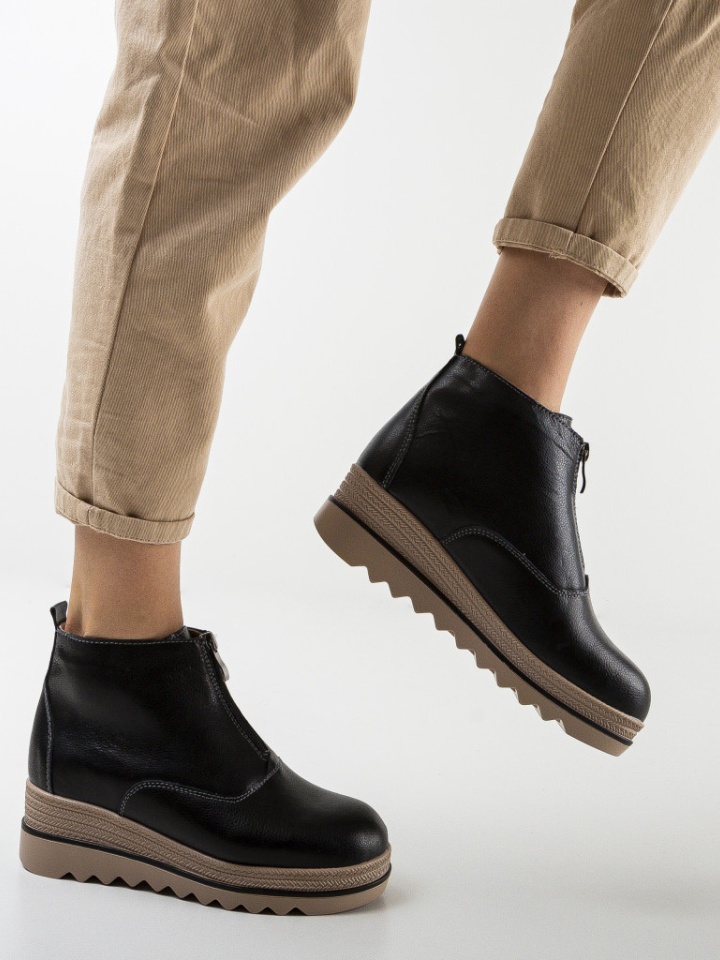 Ghete dama Coady Grena