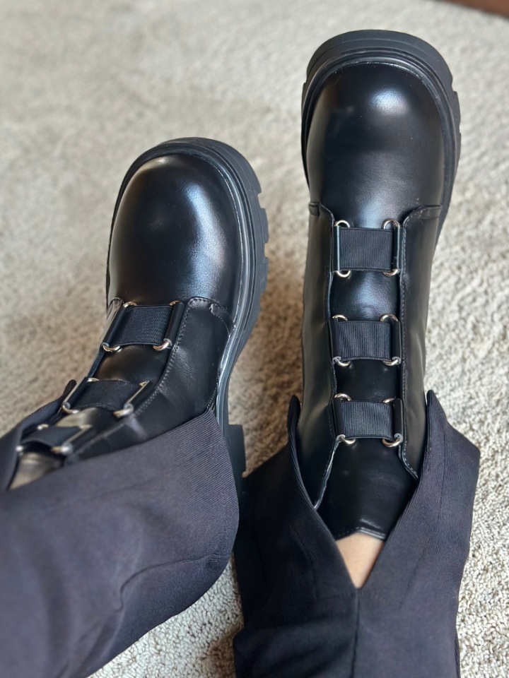 Ghete dama Wade Negre