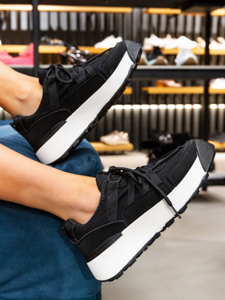 Sneakers dama Izzy Negri