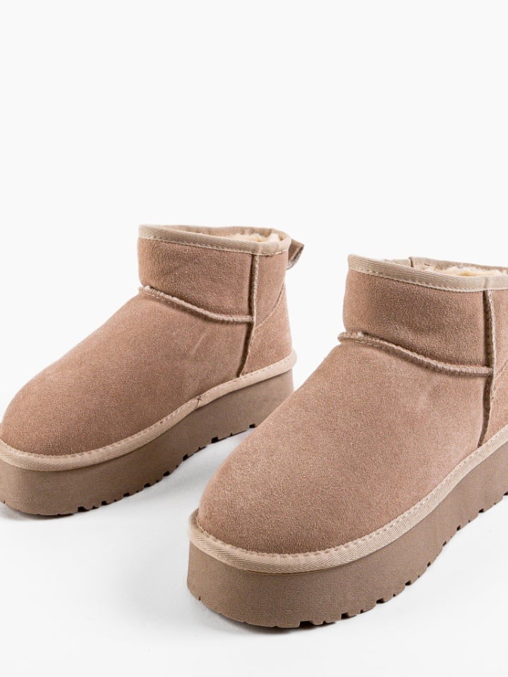 Cizme tip Ug Daianaz Negre