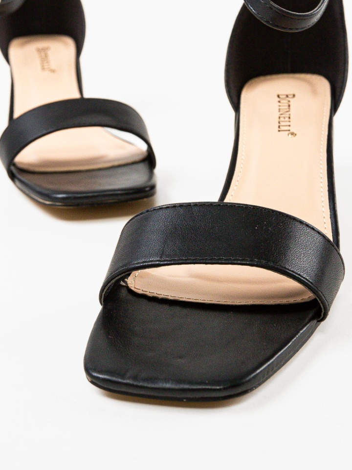 Sandale cu toc Ebaka Nude