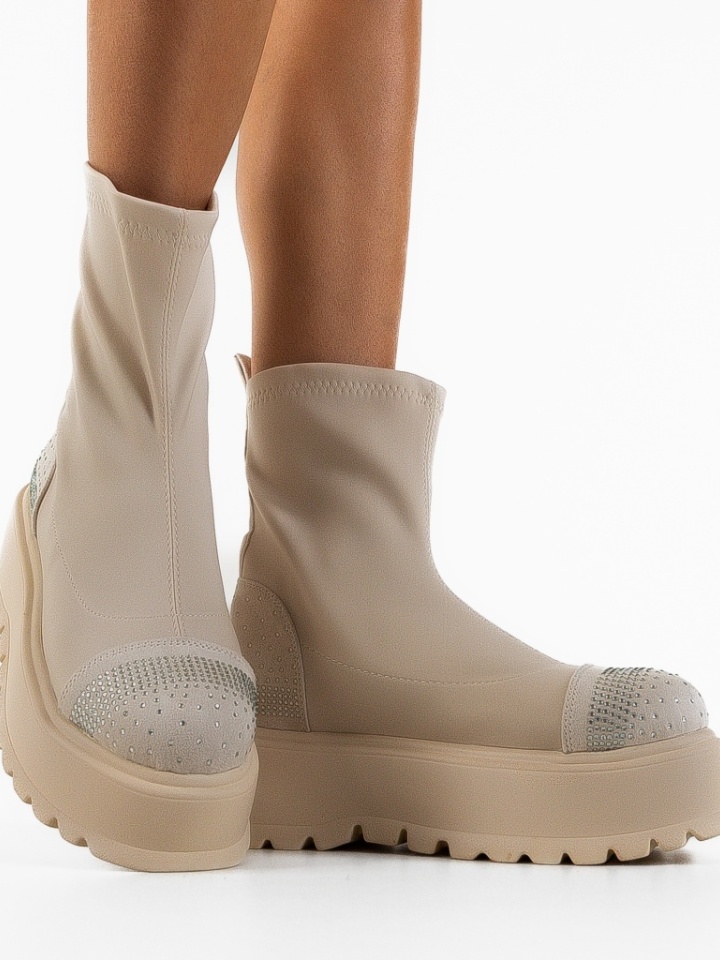 Ghete dama Maura Bej