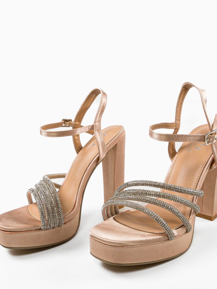 Sandale cu toc Lisbeth Negre