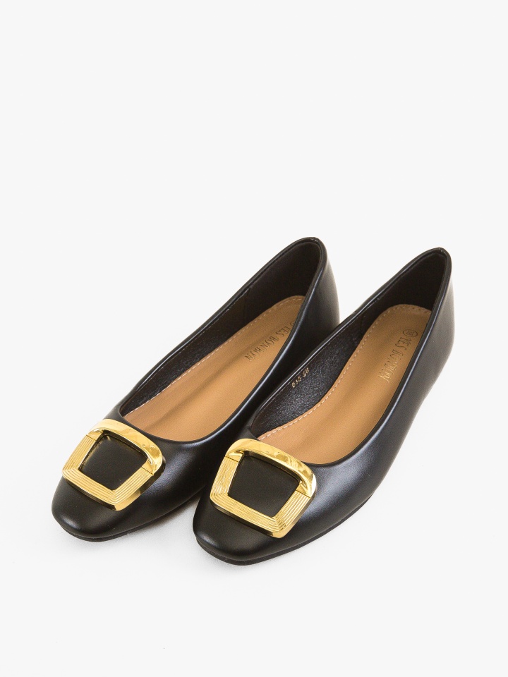 Balerini dama Yusra Negri