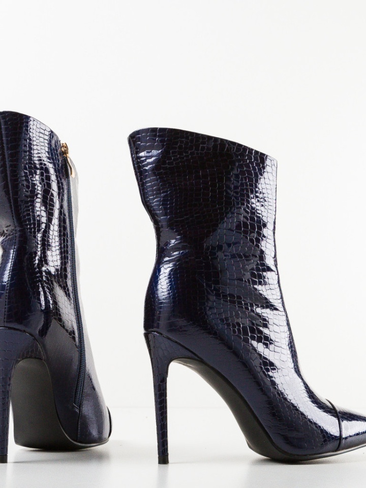 Botine dama Yassin Bleumarin