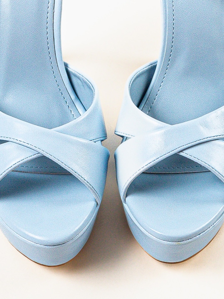 Sandale cu toc Foja Bej