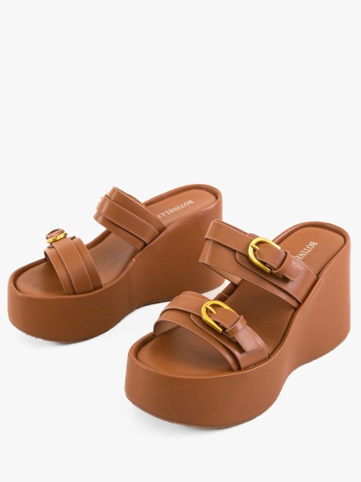 Platforme dama Kajjan Maro