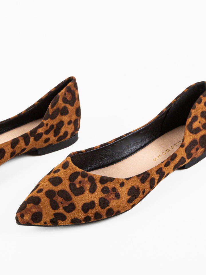 Balerini dama Yndyanka Bej