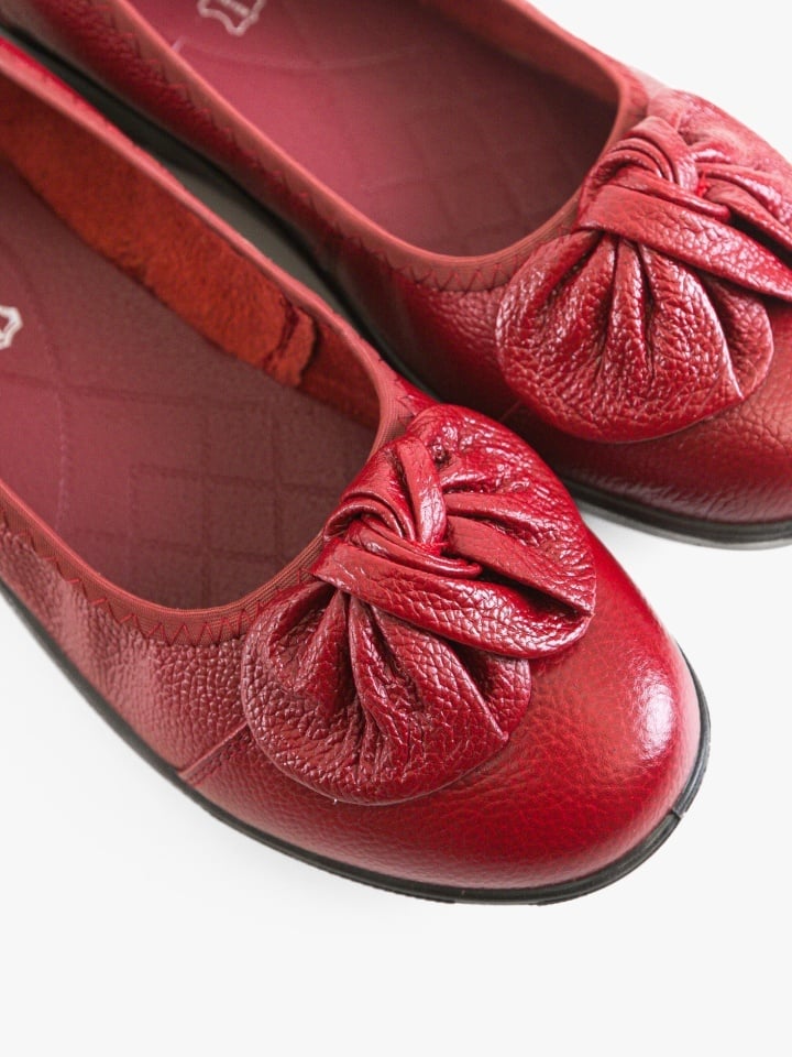 Balerini dama Relya Mov