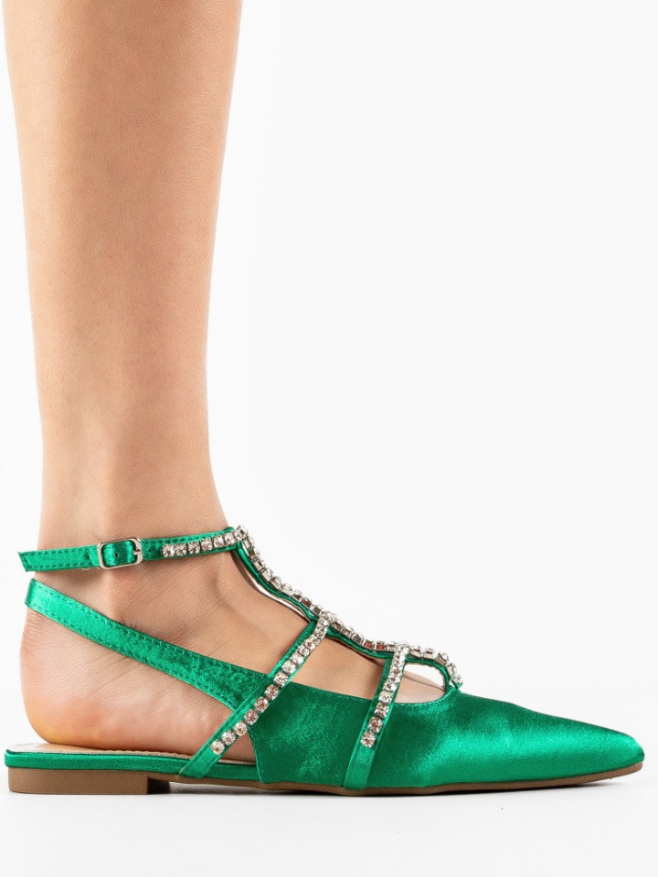 Balerini dama Mcco Mov