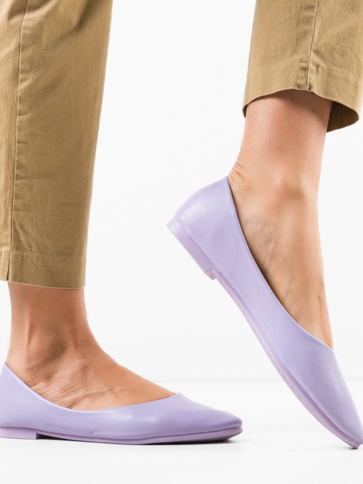 Balerini dama Kandar Roz