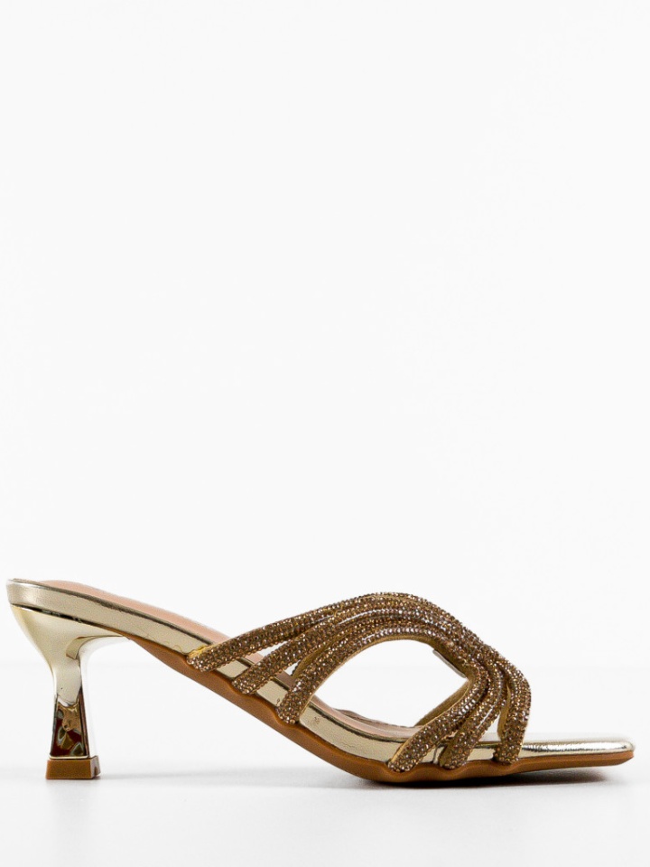 Saboti dama Rabia Negri