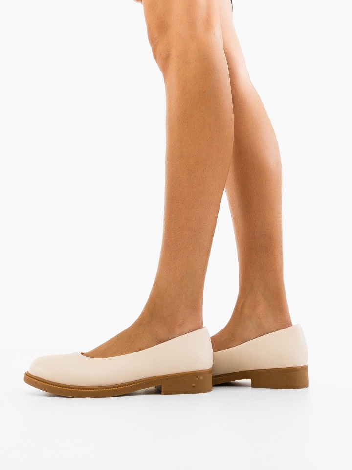 Balerini dama Dabby Albastri