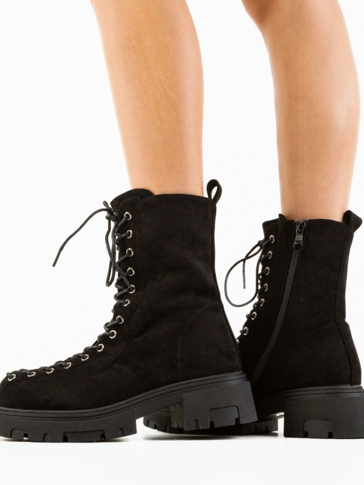 Ghete dama Tynna Rosii