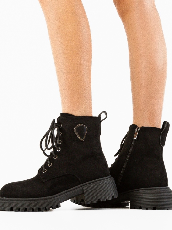 Ghete dama Kaja Negre 2