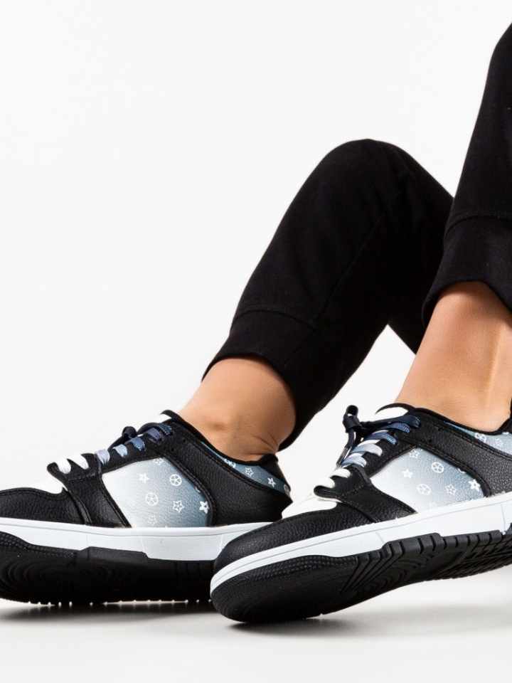 Sneakers dama Kobe Negri