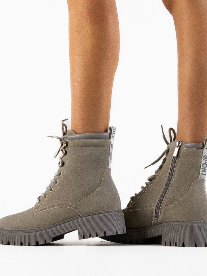 Ghete dama Pablo Roz