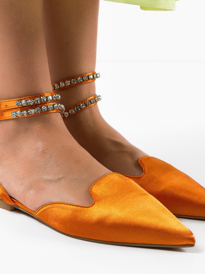 Balerini dama Laiba Portocalii