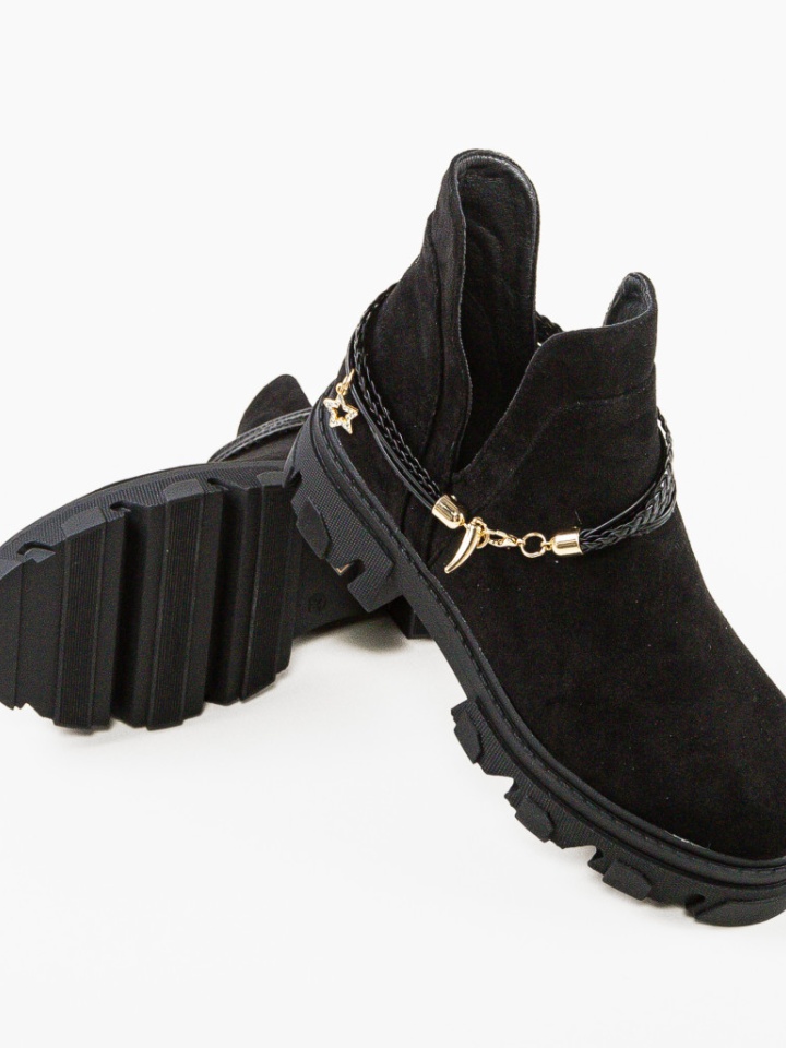 Ghete dama Tran Negre