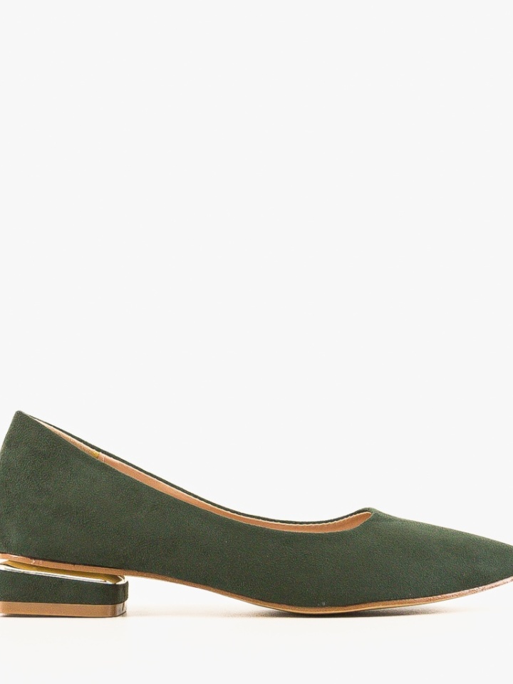 Balerini dama Chira Negri