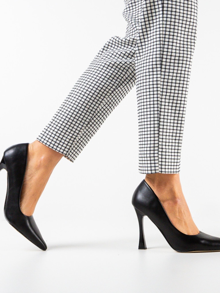 Pantofi cu toc Pakun Negri