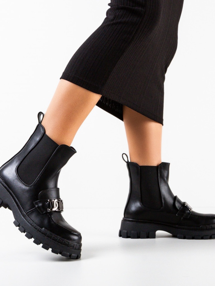 Ghete dama Sufyan Negre