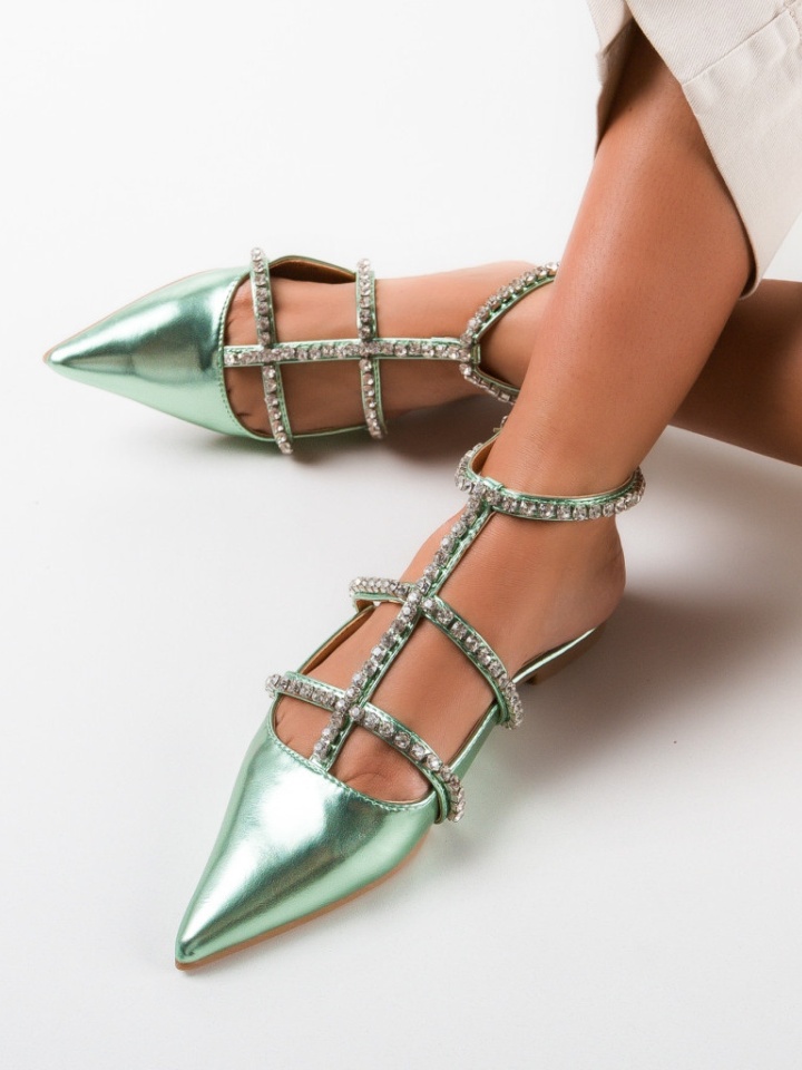 Balerini dama Tierney Roz