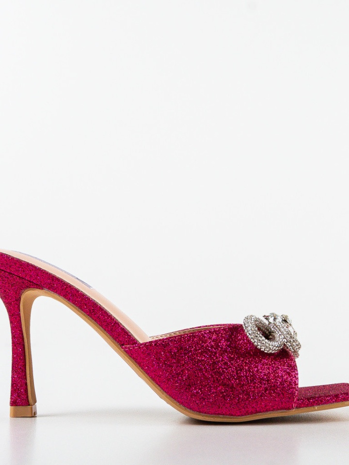 Saboti dama Mora Verzi