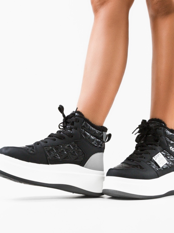 Ghete dama Magg Negre