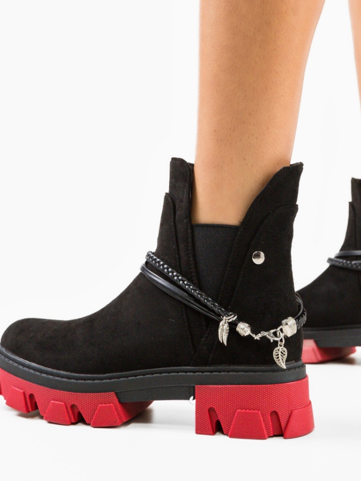 Ghete dama Louise Negre