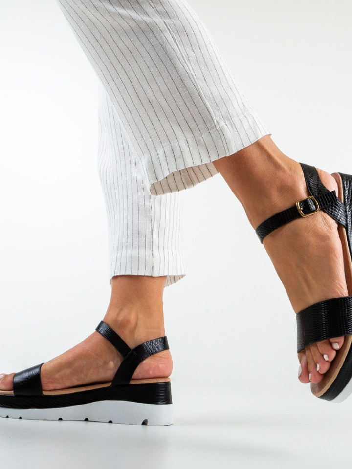 Platforme Hustan Negre