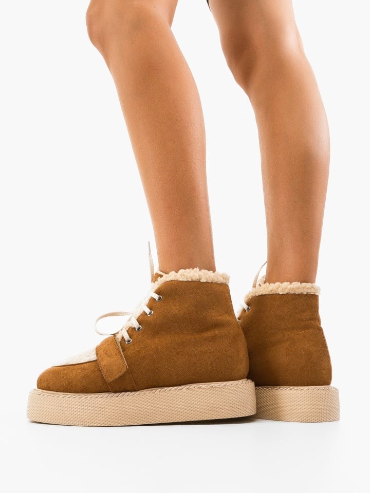 Ghete dama Olkan Grena