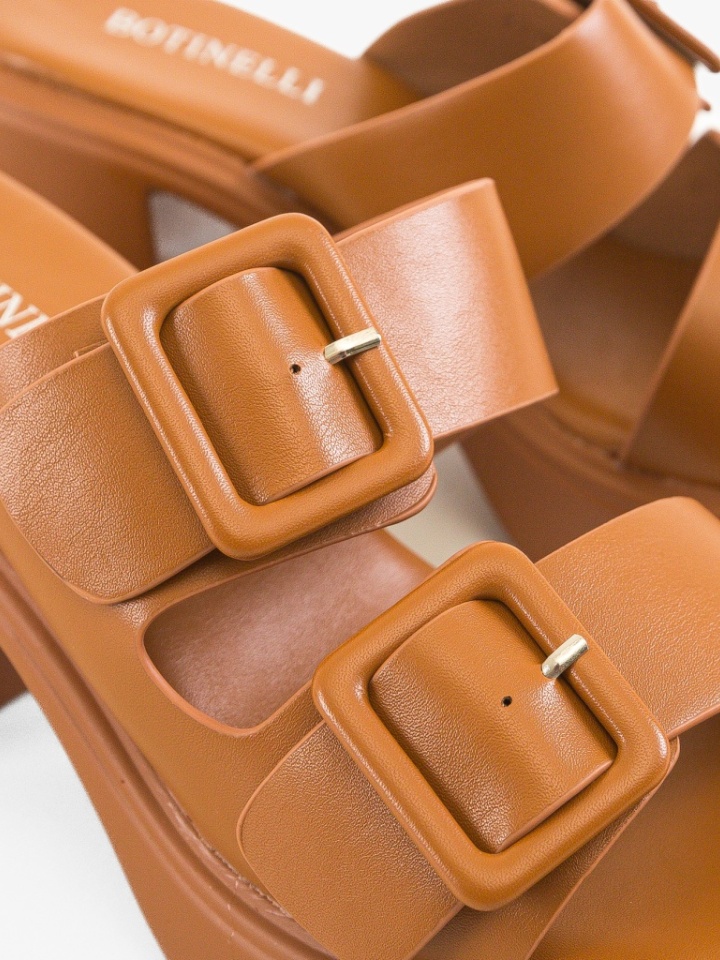 Saboti dama Gabyra Negri