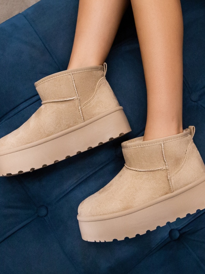 Cizme tip Ug Sethio Bej