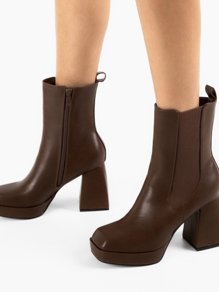 Botine dama Haroo Maro