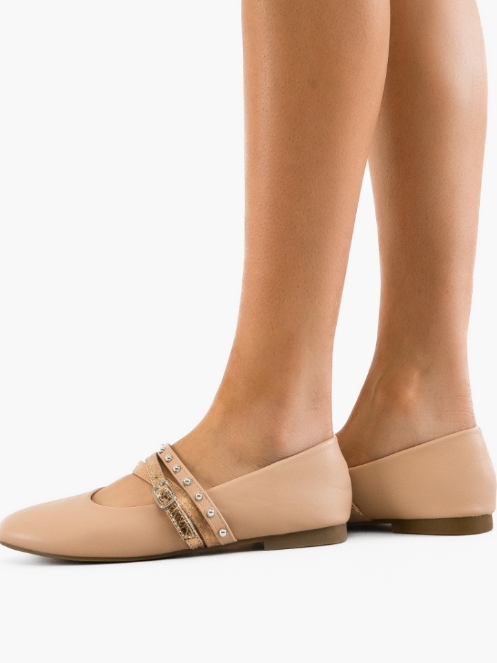 Balerini dama Doher Negri