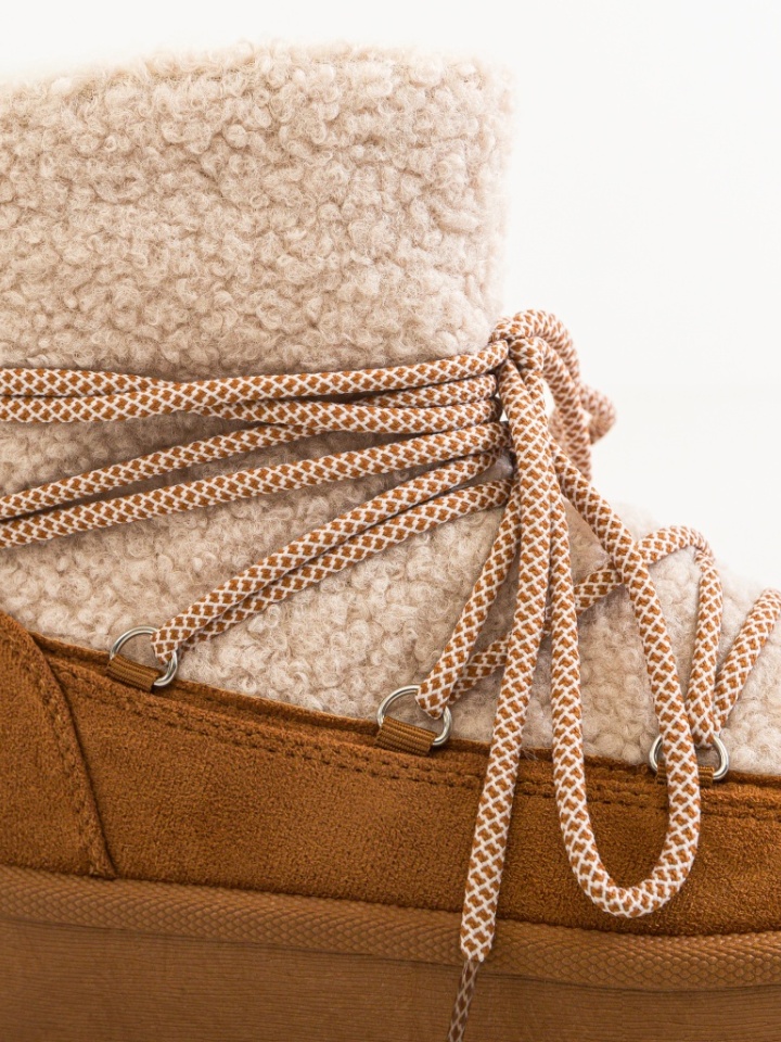 Ghete dama Kmile Bej