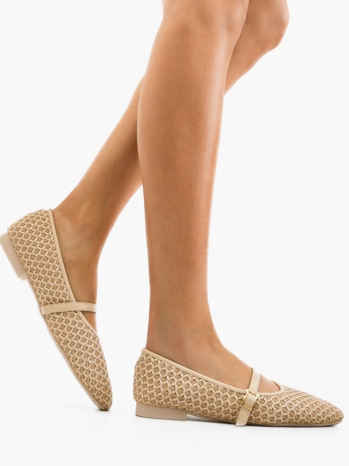 Balerini dama Ferro Negre