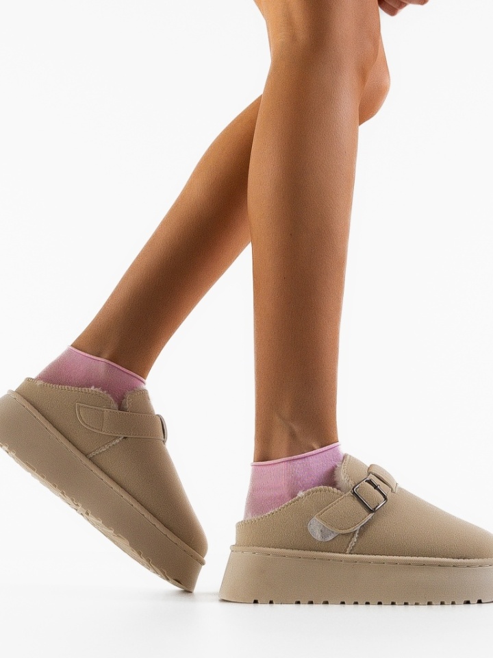 Papuci tip Ug Byrky Negri