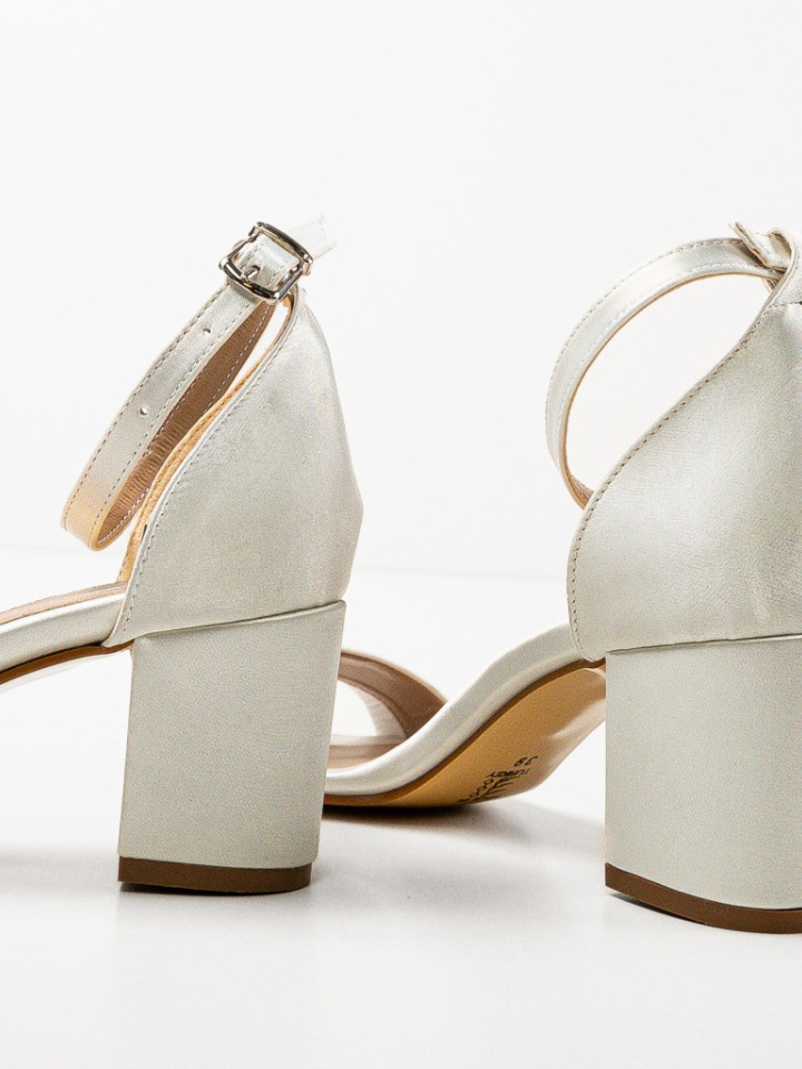 Sandale cu toc Orkestre Albe