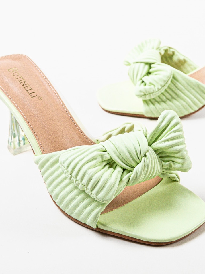 Saboti dama Trayte Verzi