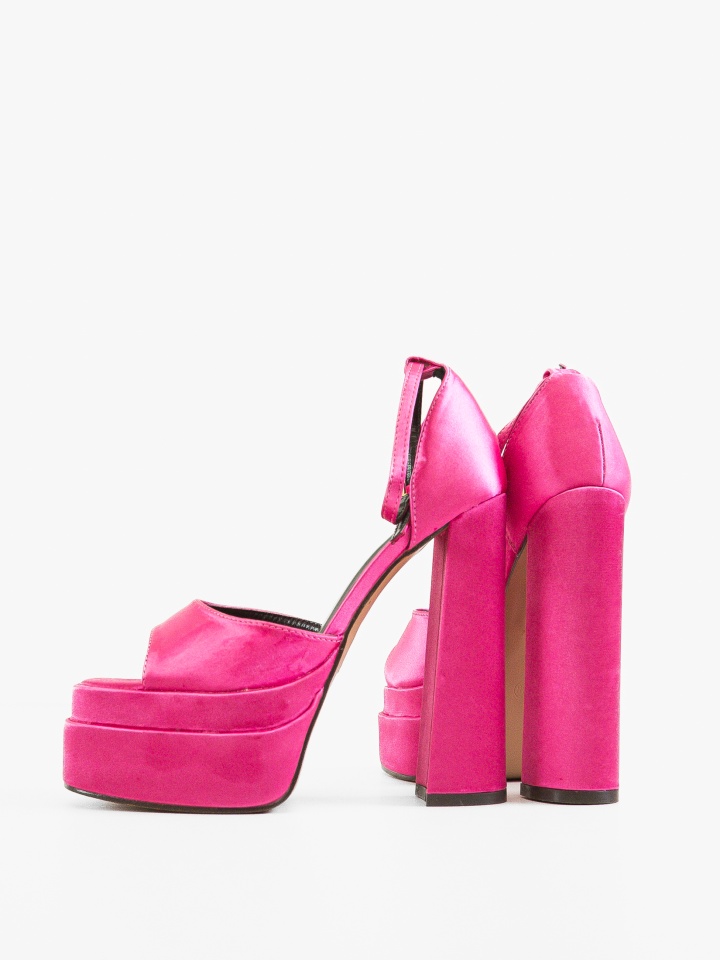 Sandale cu toc Haynes Negre