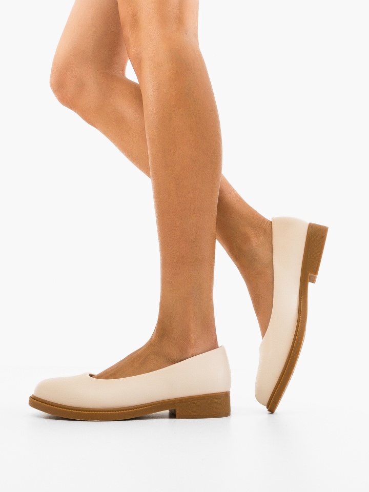 Balerini dama Dabby Albastri