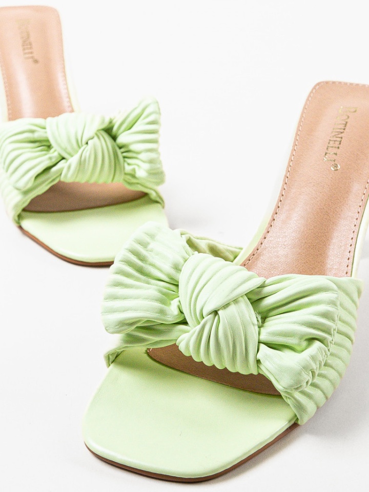 Saboti dama Trayte Verzi