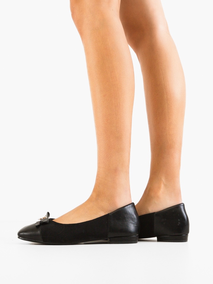 Balerini dama Jannat Grena