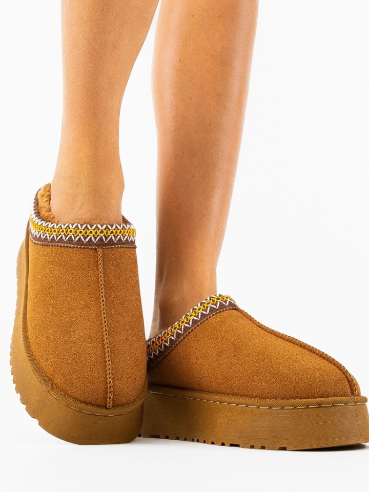 Papuci tip Ug Nilana Camel