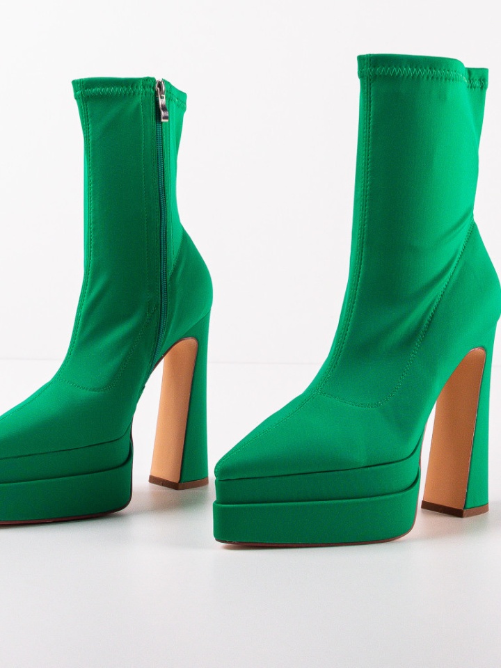 Botine dama Bhumi Bej