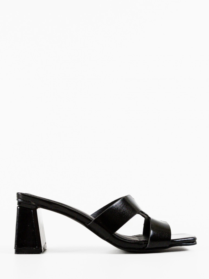 Saboti dama Hikmat Argintii