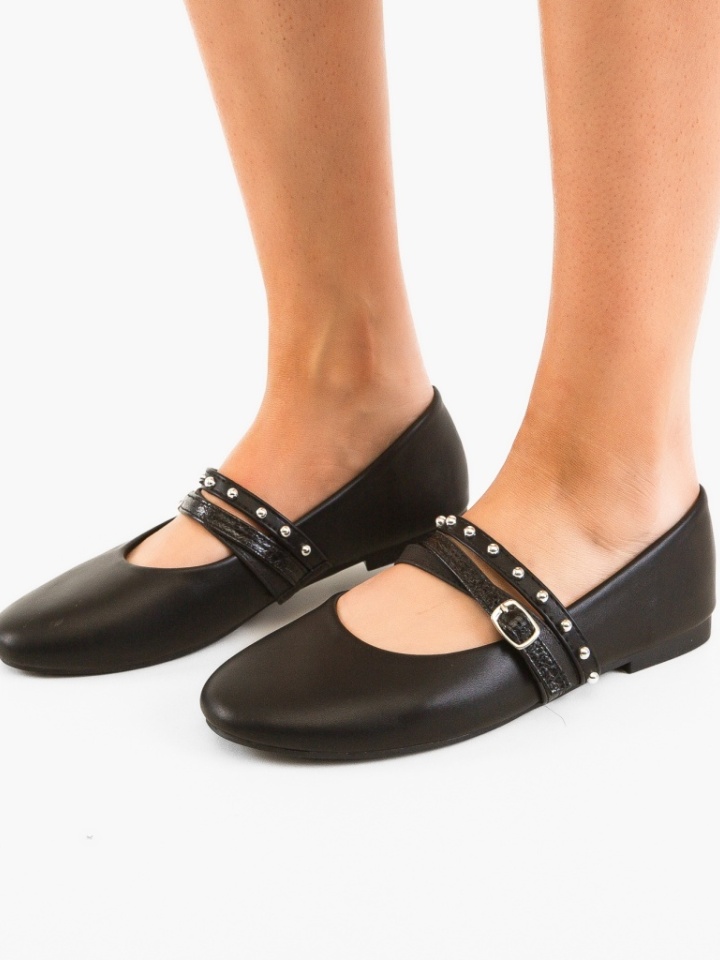 Balerini dama Doher Negri